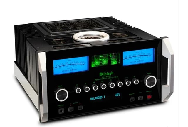 McIntosh MA12000